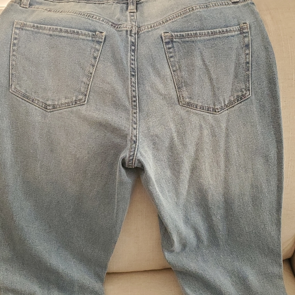 WONDERLY JEANS